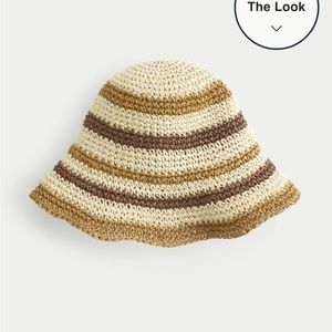 Hollister crochet bucket hat